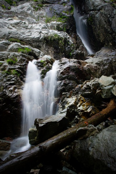 Roaring Brook Falls